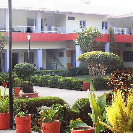 Hotel Goverdhan Tourist Complex Fatehpur Sīkri Eksteriør bilde