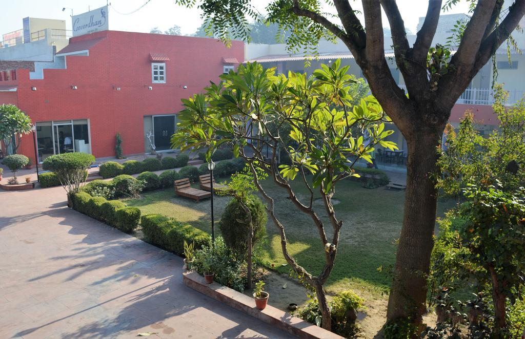 Hotel Goverdhan Tourist Complex Fatehpur Sīkri Eksteriør bilde